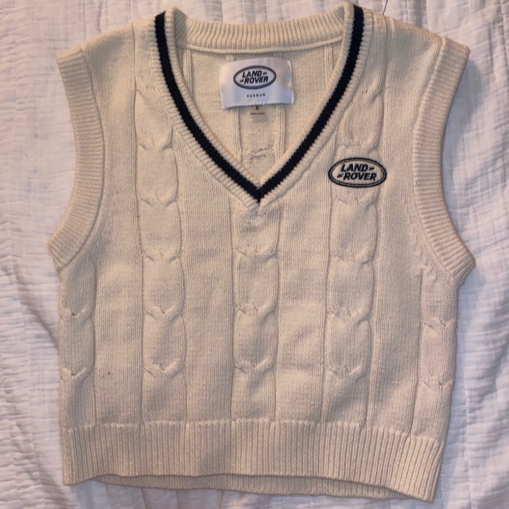 PacSun land rover sweater vest. Worn once